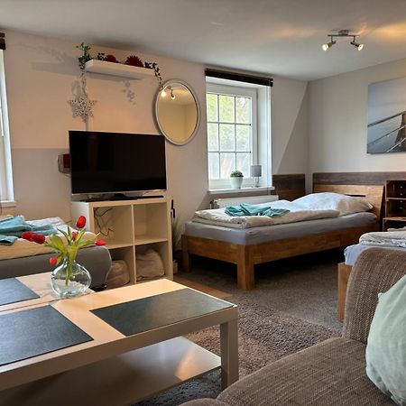 Ferienwohnung Schmidt Rosengarten  ภายนอก รูปภาพ