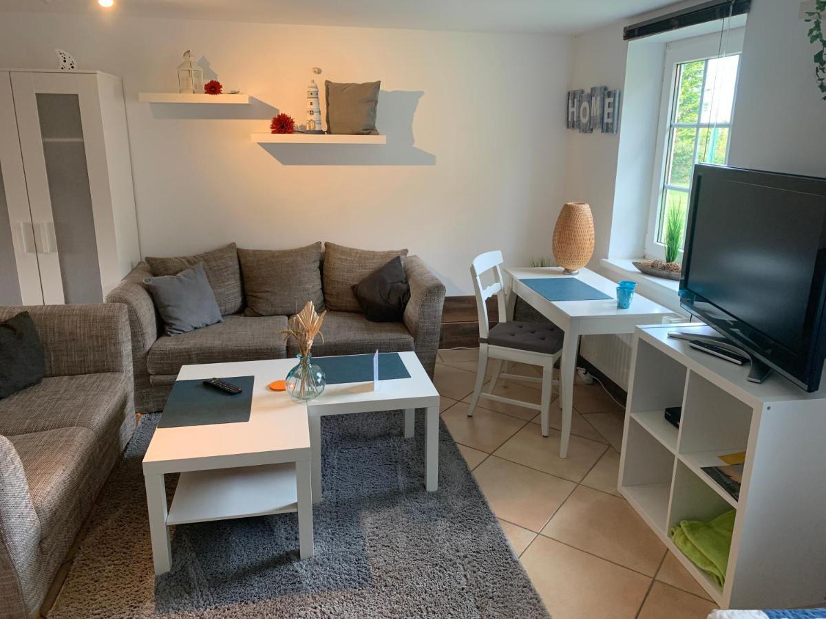 Ferienwohnung Schmidt Rosengarten  ภายนอก รูปภาพ