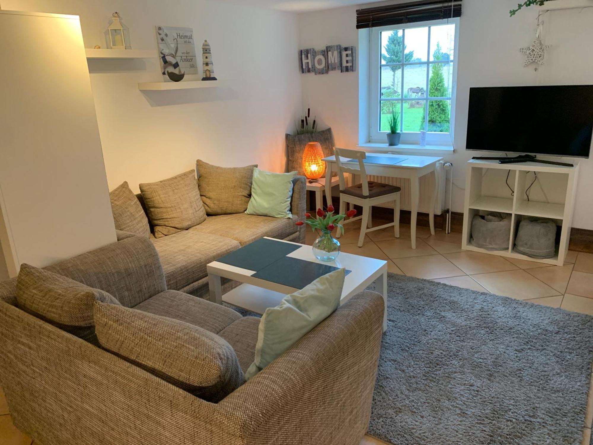 Ferienwohnung Schmidt Rosengarten  ภายนอก รูปภาพ