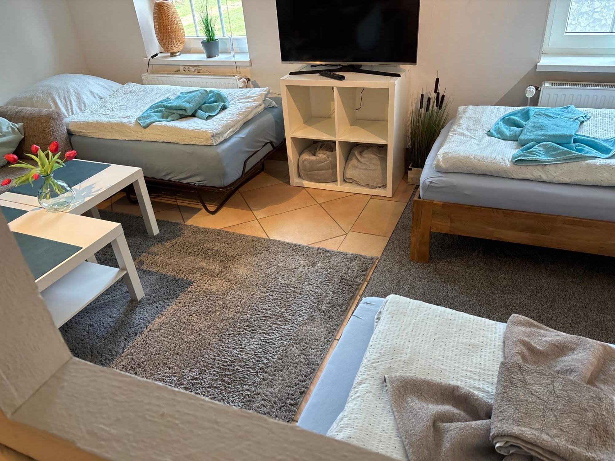 Ferienwohnung Schmidt Rosengarten  ภายนอก รูปภาพ